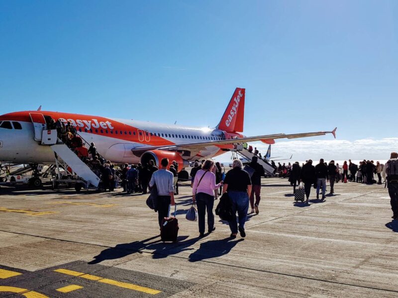 Book flights to Tenerife South and Tenerife North airports at the best price